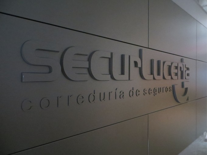 imagen 1 proyecto de rotulación  SECURLUCERIA